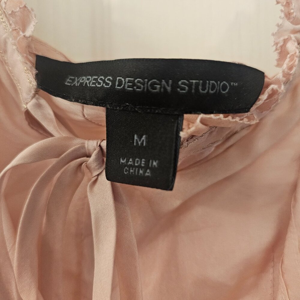 Pink top - Picture 2 of 7